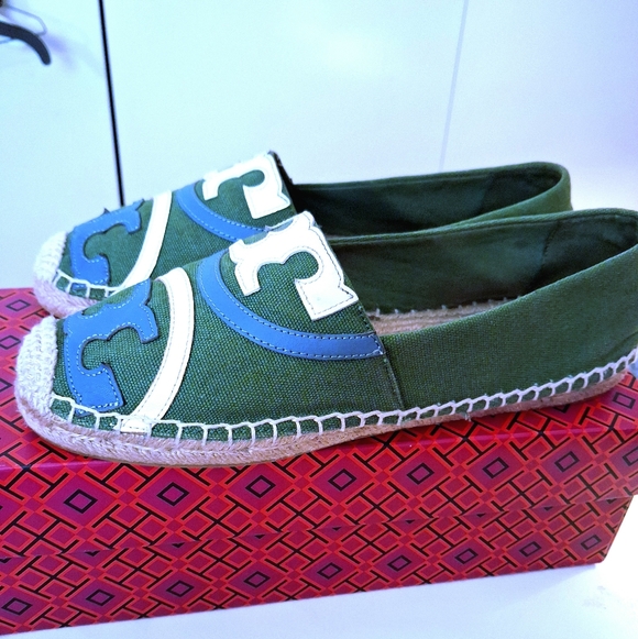 Tory Burch Espadrille Double T Green/White,& Blue Women Size 9 - Picture 2 of 9